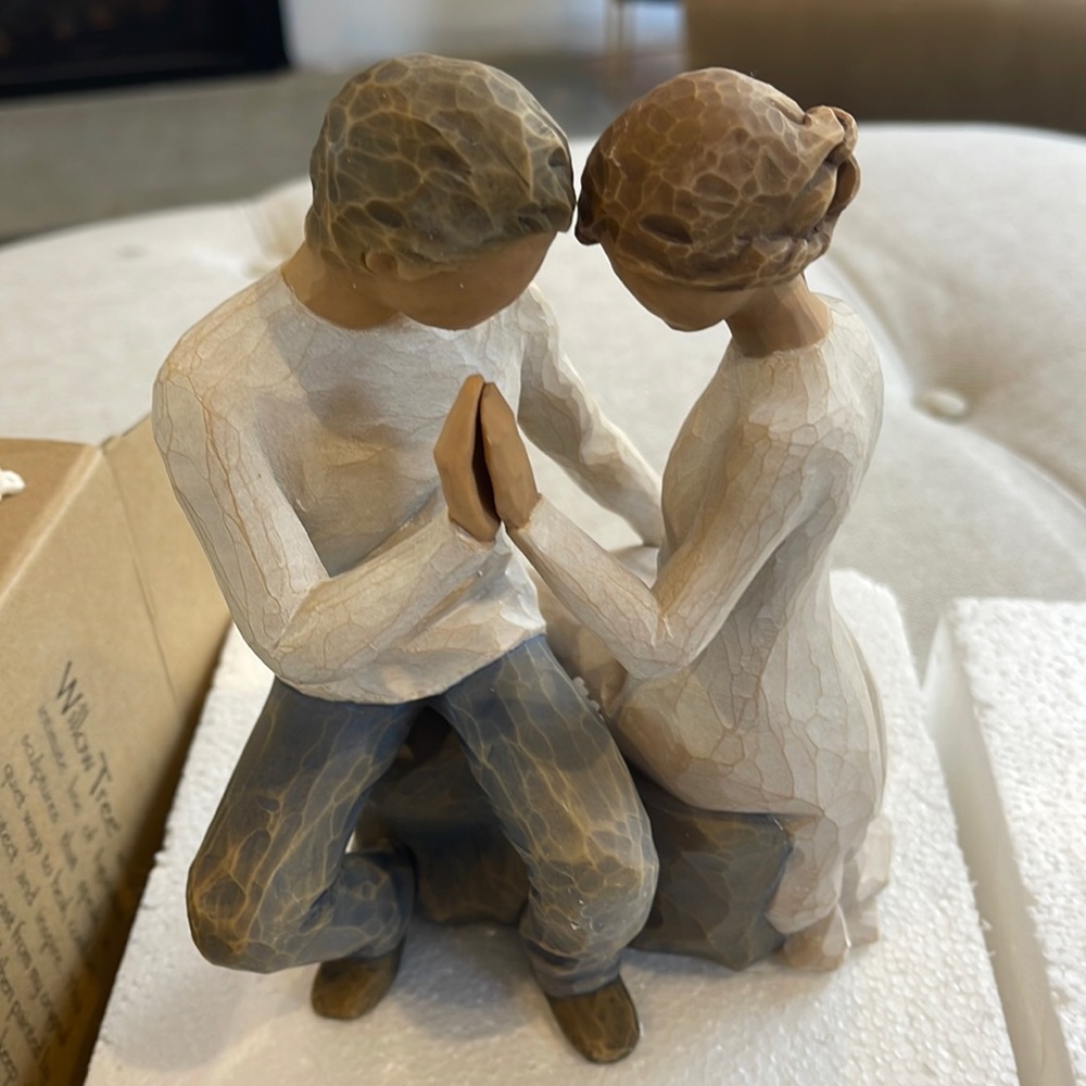 Willow Tree couples statue and bottle cork